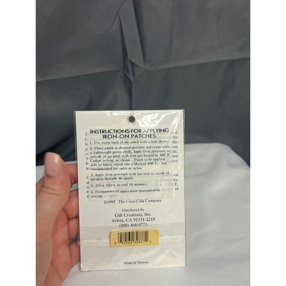 NOS 1995 Coca Cola Iron On Patch - Picture 3 of 4